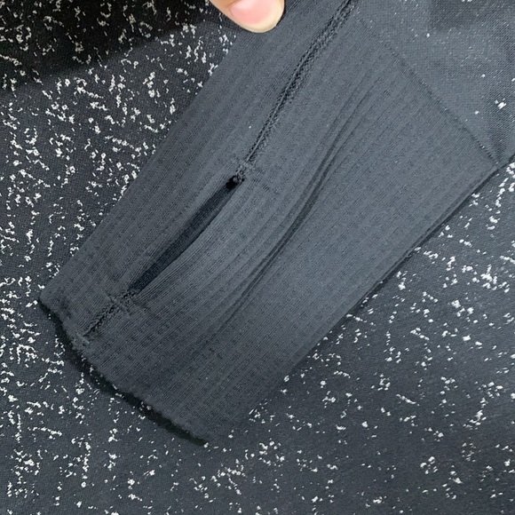 Lululemon Rest Less Pullover Shirt Long Sleeve Herringbone Thumbholes size 8 - Picture 7 of 13